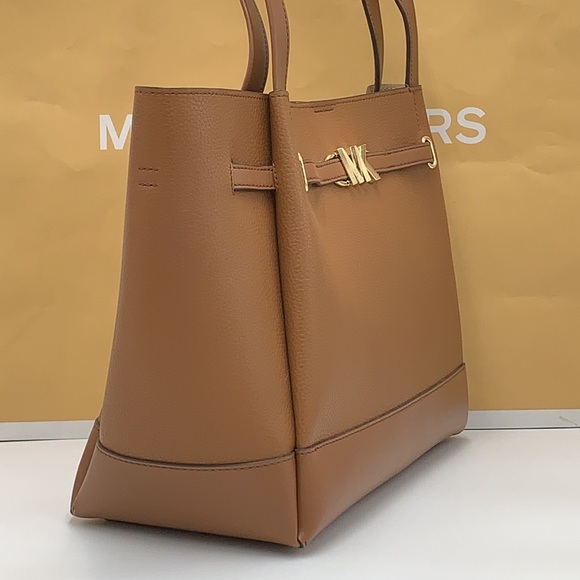 MICHAEL KORS
Reed Large Leather Belted Satchel
Shoulder Handbag Luggage color - Picture 5 of 15